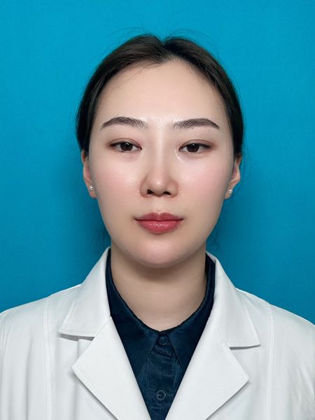 张亚坤  医师